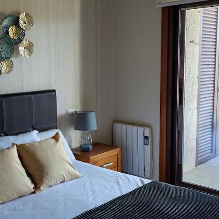 Acogedor apartamento con terraza en Portonovo Exterior foto