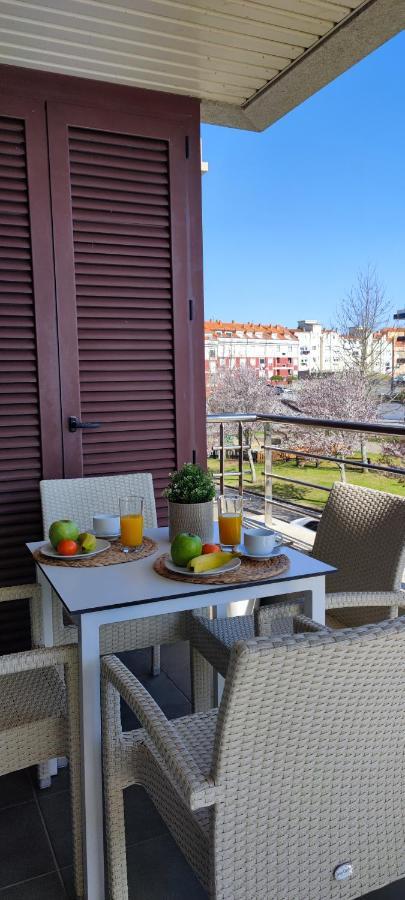 Acogedor apartamento con terraza en Portonovo Exterior foto